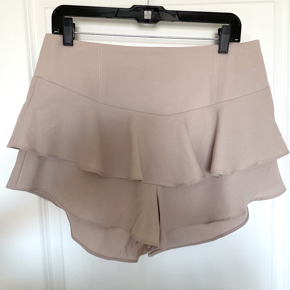 Women's Nude Ruffled Skort NEW WITH TAGS